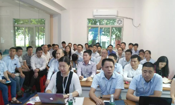 聚焦指标，全力以赴——2018年Z6官网年中会议圆满进行